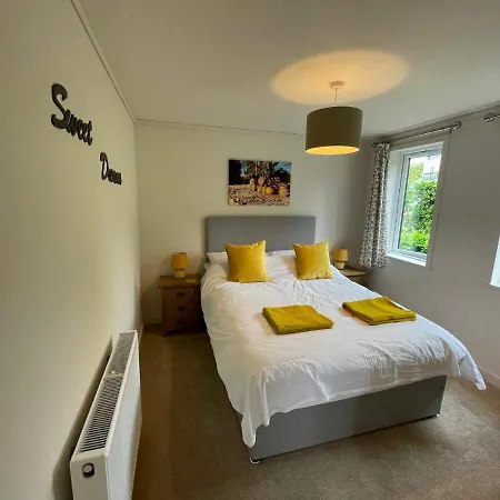 Acorn - Oak View Lodges - Pet Friendly